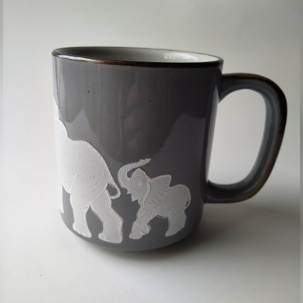 Elephant Pottery Mug - Picture 2 of 7
